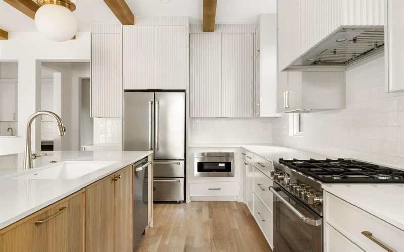 8926 San Benito Way, Dallas, TX 75218, 4 Bedrooms Bedrooms, ,3 BathroomsBathrooms,Residential,For Sale,8926 San Benito Way,0,21110328