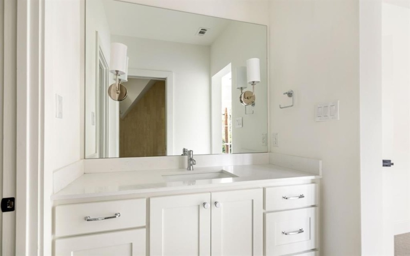 8926 San Benito Way, Dallas, TX 75218, 4 Bedrooms Bedrooms, ,3 BathroomsBathrooms,Residential,For Sale,8926 San Benito Way,0,21110328