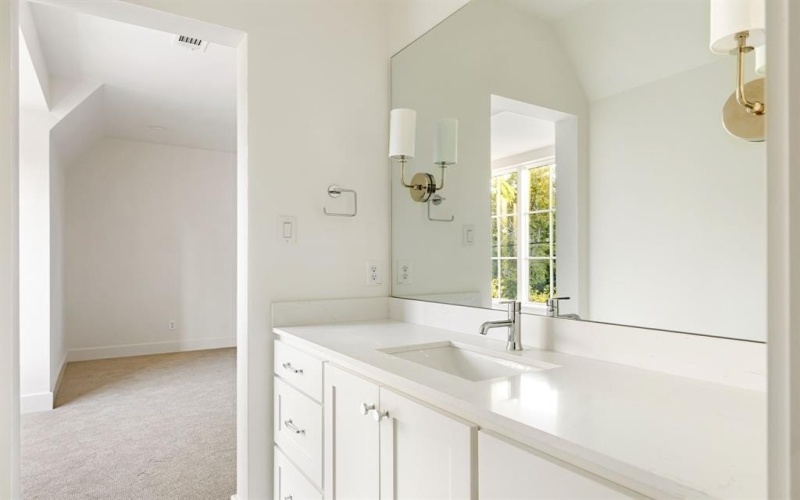 8926 San Benito Way, Dallas, TX 75218, 4 Bedrooms Bedrooms, ,3 BathroomsBathrooms,Residential,For Sale,8926 San Benito Way,0,21110328