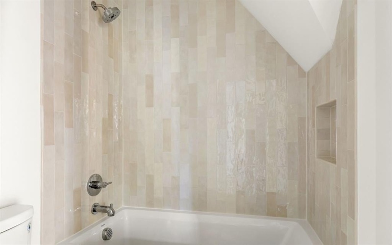 8926 San Benito Way, Dallas, TX 75218, 4 Bedrooms Bedrooms, ,3 BathroomsBathrooms,Residential,For Sale,8926 San Benito Way,0,21110328