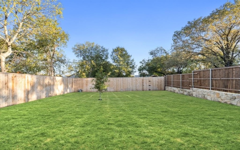 8926 San Benito Way, Dallas, TX 75218, 4 Bedrooms Bedrooms, ,3 BathroomsBathrooms,Residential,For Sale,8926 San Benito Way,0,21110328