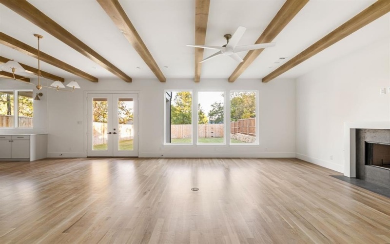 8926 San Benito Way, Dallas, TX 75218, 4 Bedrooms Bedrooms, ,3 BathroomsBathrooms,Residential,For Sale,8926 San Benito Way,0,21110328