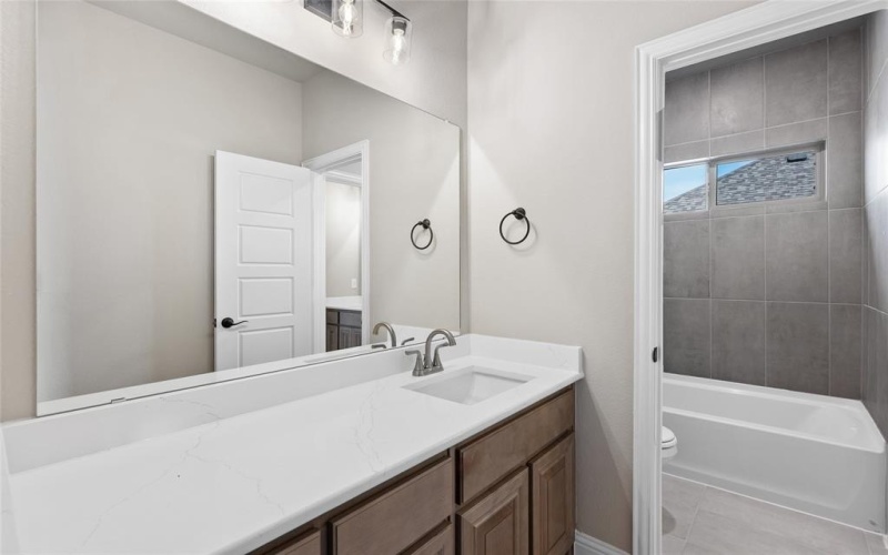 2816 Dolomite Drive, Sherman, TX 75092, 5 Habitaciones Habitaciones , ,5 BañosBaños,Residential,En Venta,2816 Dolomite Drive,0,21110665