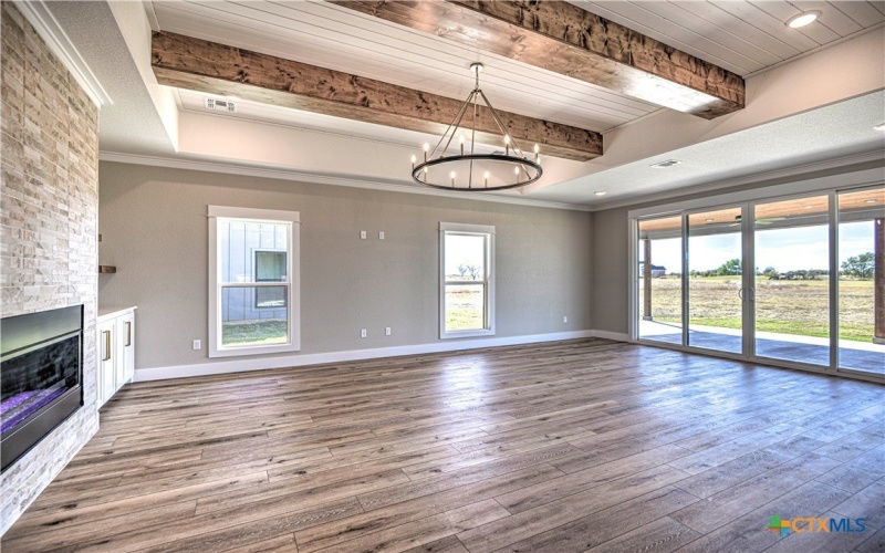 8186 S Lone Star Parkway, Moody, TX 76557, 6 Bedrooms Bedrooms, ,5 BathroomsBathrooms,Residential,For Sale,8186 S Lone Star Parkway,0,597889