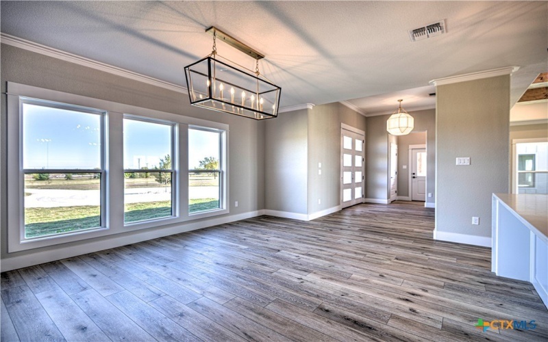 8186 S Lone Star Parkway, Moody, TX 76557, 6 Bedrooms Bedrooms, ,5 BathroomsBathrooms,Residential,For Sale,8186 S Lone Star Parkway,0,597889