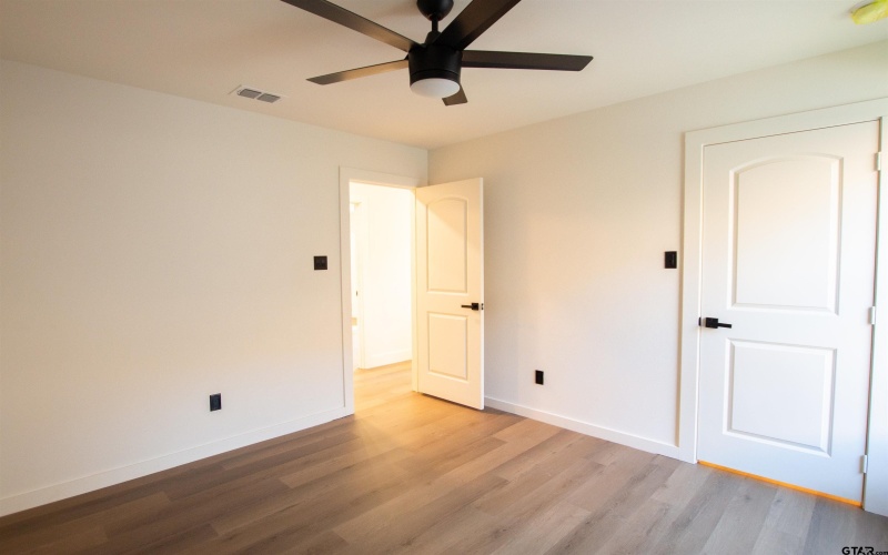 1116 Park St, Tyler, TX 75702, 3 Bedrooms Bedrooms, ,2 BathroomsBathrooms,Residential,For Sale,1116 Park St,0,25016647