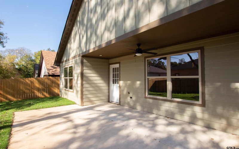 1116 Park St, Tyler, TX 75702, 3 Bedrooms Bedrooms, ,2 BathroomsBathrooms,Residential,For Sale,1116 Park St,0,25016647