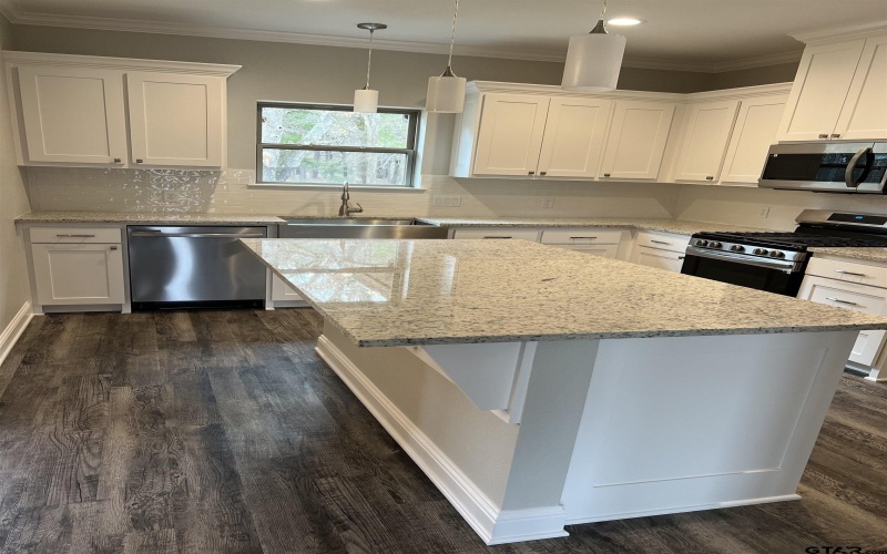 19387 FM 1804, Lindale, TX 75771, 4 Bedrooms Bedrooms, ,2 BathroomsBathrooms,Residential,For Sale,19387 FM 1804,0,25016649