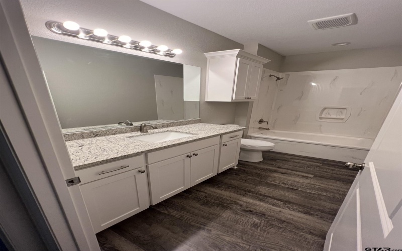 19387 FM 1804, Lindale, TX 75771, 4 Bedrooms Bedrooms, ,2 BathroomsBathrooms,Residential,For Sale,19387 FM 1804,0,25016649