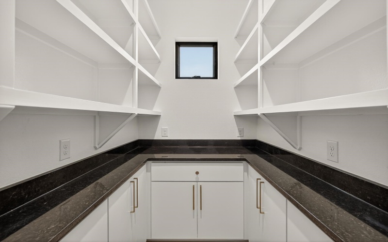 400 Emerald Way, Horseshoe Bay, TX 78657, 5 Habitaciones Habitaciones , ,5 BañosBaños,Residential,En Venta,400 Emerald Way,0,175692