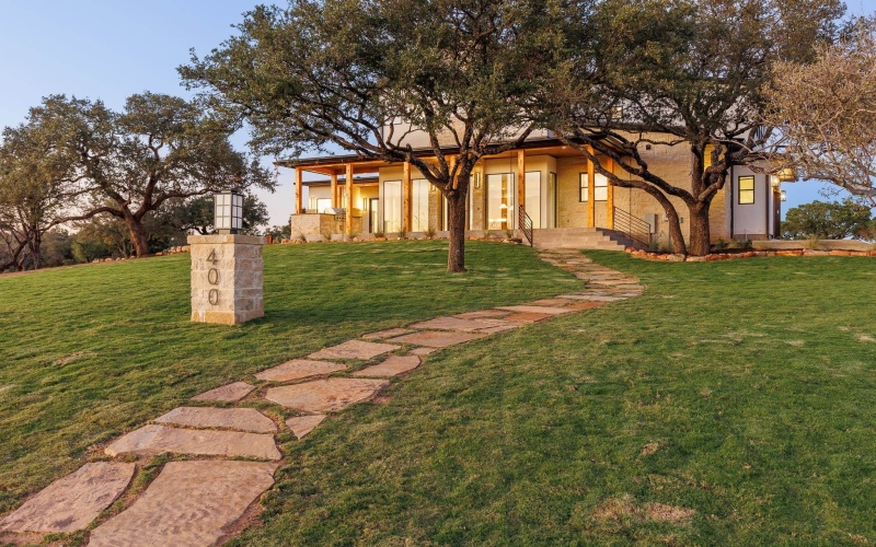 400 Emerald Way, Horseshoe Bay, TX 78657, 5 Habitaciones Habitaciones , ,5 BañosBaños,Residential,En Venta,400 Emerald Way,0,175692