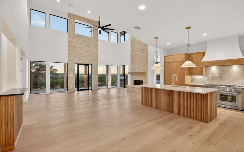 400 Emerald Way, Horseshoe Bay, TX 78657, 5 Habitaciones Habitaciones , ,5 BañosBaños,Residential,En Venta,400 Emerald Way,0,175692