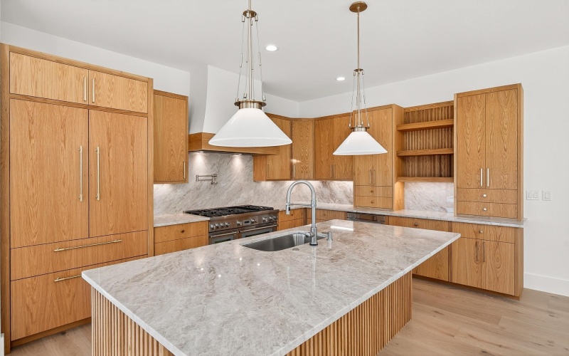 400 Emerald Way, Horseshoe Bay, TX 78657, 5 Habitaciones Habitaciones , ,5 BañosBaños,Residential,En Venta,400 Emerald Way,0,175692