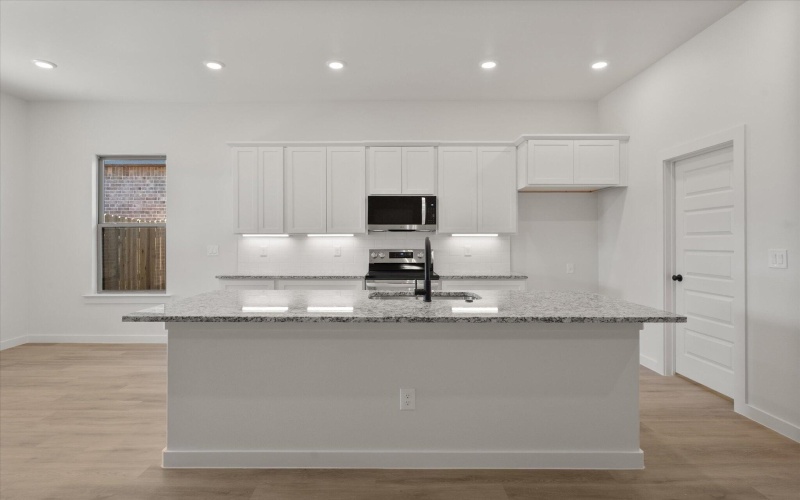 3013 138th Place, Lubbock, TX 79423, 3 Habitaciones Habitaciones , ,2 BañosBaños,Residential,En Venta,3013 138th Place,0,202563082