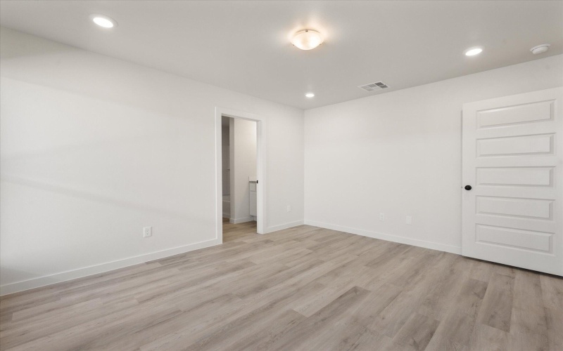 6309 Volney Avenue, Lubbock, TX 79407, 3 Bedrooms Bedrooms, ,2 BathroomsBathrooms,Residential,For Sale,6309 Volney Avenue,0,202563083