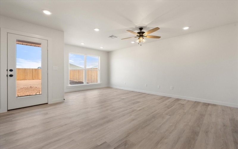 6309 Volney Avenue, Lubbock, TX 79407, 3 Bedrooms Bedrooms, ,2 BathroomsBathrooms,Residential,For Sale,6309 Volney Avenue,0,202563083