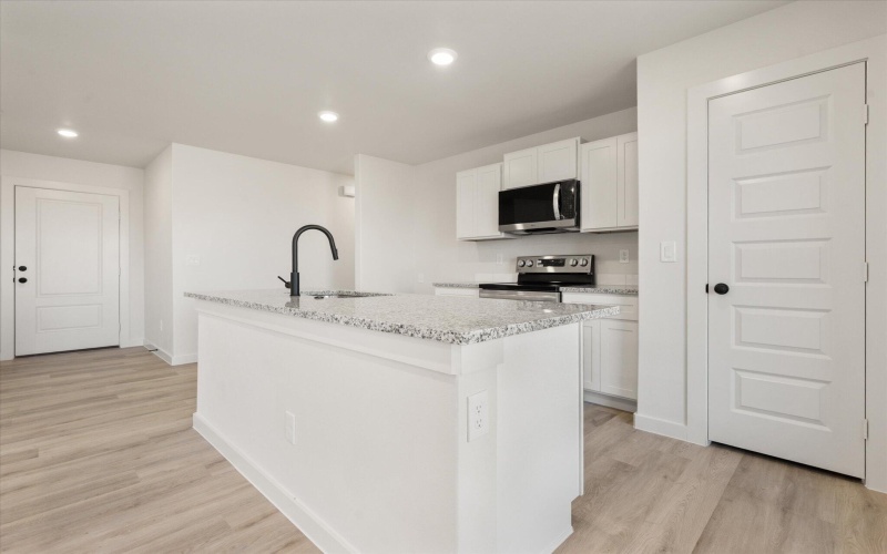 6309 Volney Avenue, Lubbock, TX 79407, 3 Bedrooms Bedrooms, ,2 BathroomsBathrooms,Residential,For Sale,6309 Volney Avenue,0,202563083