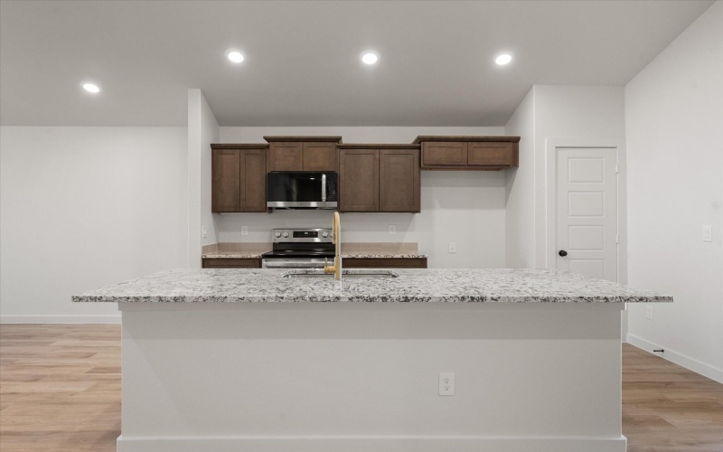 7217 7th Street, Lubbock, TX 79416, 3 Bedrooms Bedrooms, ,2 BathroomsBathrooms,Residential,For Sale,7217 7th Street,0,202563085