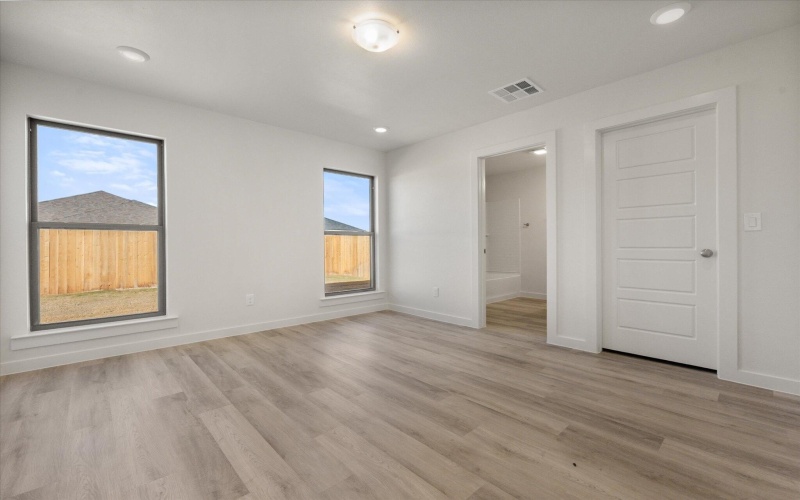 7204 8th Street, Lubbock, TX 79416, 3 Bedrooms Bedrooms, ,2 BathroomsBathrooms,Residential,For Sale,7204 8th Street,0,202563086