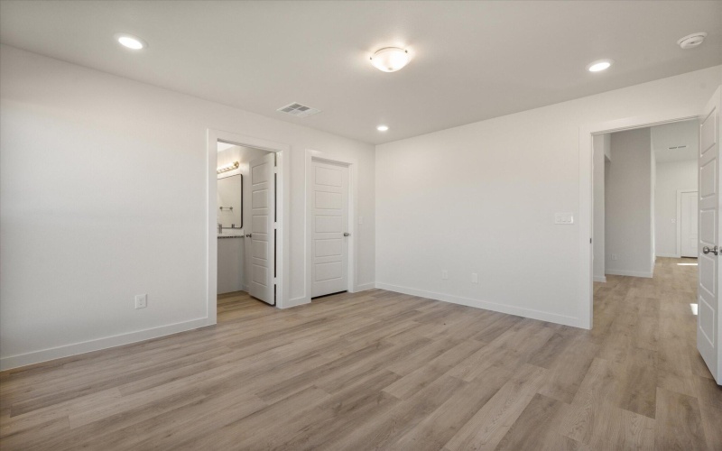 7204 8th Street, Lubbock, TX 79416, 3 Bedrooms Bedrooms, ,2 BathroomsBathrooms,Residential,For Sale,7204 8th Street,0,202563086