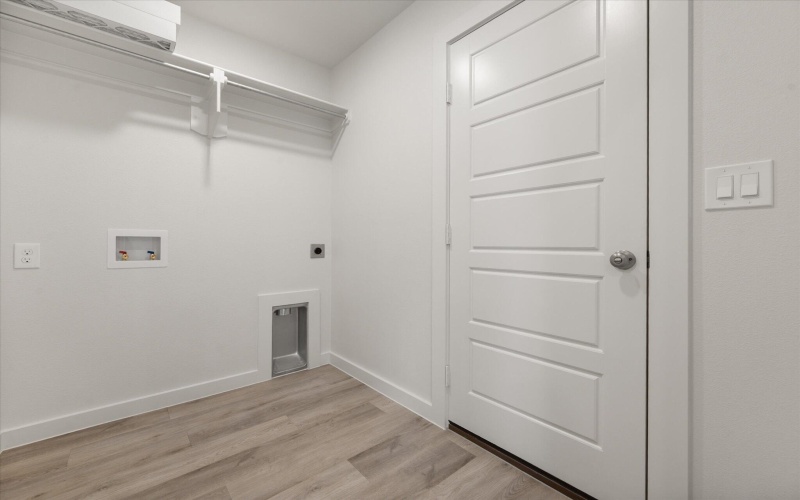 7204 8th Street, Lubbock, TX 79416, 3 Bedrooms Bedrooms, ,2 BathroomsBathrooms,Residential,For Sale,7204 8th Street,0,202563086