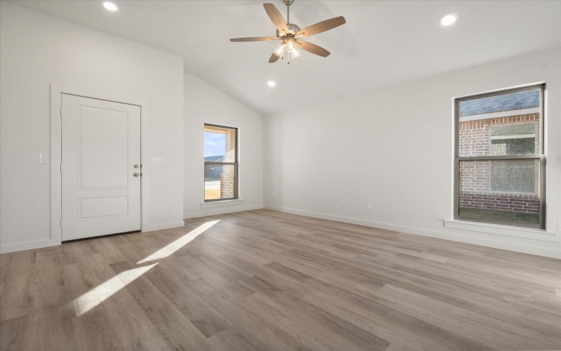 7204 8th Street, Lubbock, TX 79416, 3 Bedrooms Bedrooms, ,2 BathroomsBathrooms,Residential,For Sale,7204 8th Street,0,202563086