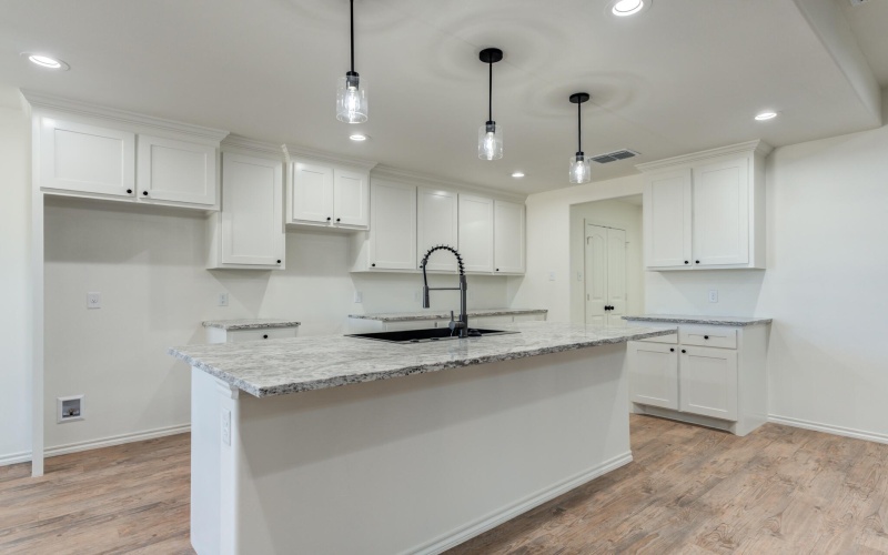 901 E Fordham Street, Lubbock, TX 79403, 3 Bedrooms Bedrooms, ,2 BathroomsBathrooms,Residential,For Sale,901 E Fordham Street,0,202563091