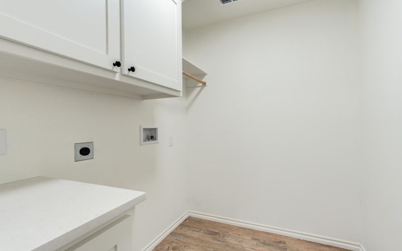 901 E Fordham Street, Lubbock, TX 79403, 3 Bedrooms Bedrooms, ,2 BathroomsBathrooms,Residential,For Sale,901 E Fordham Street,0,202563091