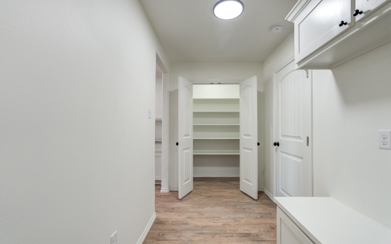 901 E Fordham Street, Lubbock, TX 79403, 3 Bedrooms Bedrooms, ,2 BathroomsBathrooms,Residential,For Sale,901 E Fordham Street,0,202563091