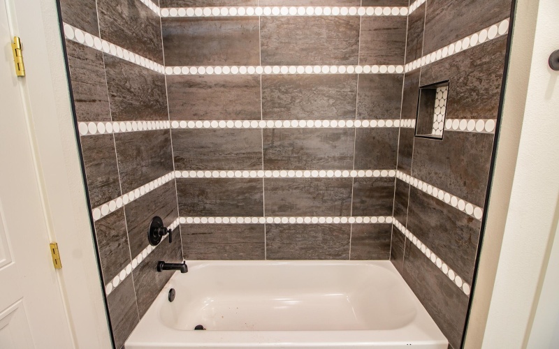 1203 County Rd 7715, Lubbock, TX 79423, 4 Bedrooms Bedrooms, ,3 BathroomsBathrooms,Residential,For Sale,1203 County Rd 7715,0,202563110