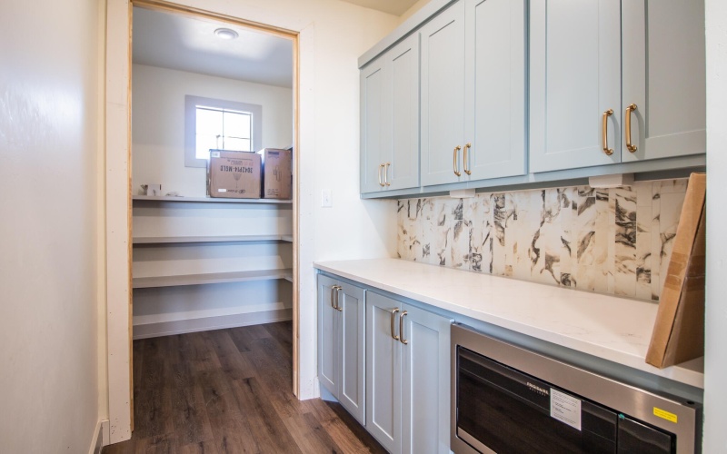 1009 County Rd 7715, Lubbock, TX 79423, 4 Bedrooms Bedrooms, ,3 BathroomsBathrooms,Residential,For Sale,1009 County Rd 7715,0,202563120