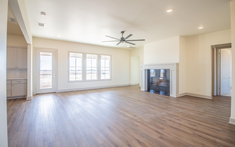 1009 County Rd 7715, Lubbock, TX 79423, 4 Bedrooms Bedrooms, ,3 BathroomsBathrooms,Residential,For Sale,1009 County Rd 7715,0,202563120