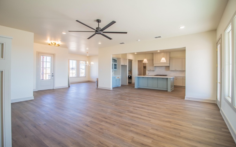 1009 County Rd 7715, Lubbock, TX 79423, 4 Bedrooms Bedrooms, ,3 BathroomsBathrooms,Residential,For Sale,1009 County Rd 7715,0,202563120