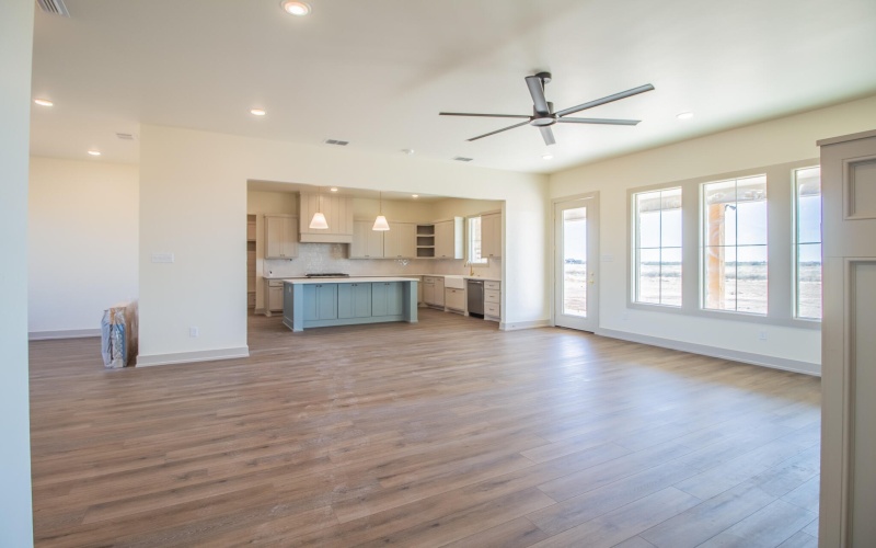 1009 County Rd 7715, Lubbock, TX 79423, 4 Bedrooms Bedrooms, ,3 BathroomsBathrooms,Residential,For Sale,1009 County Rd 7715,0,202563120