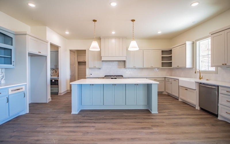 1009 County Rd 7715, Lubbock, TX 79423, 4 Bedrooms Bedrooms, ,3 BathroomsBathrooms,Residential,For Sale,1009 County Rd 7715,0,202563120