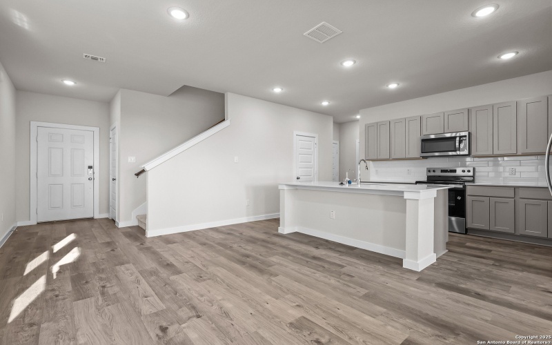 2522 Rambo Drive, San Antonio, TX 78224, 4 Habitaciones Habitaciones , ,2 BañosBaños,Residential,En Venta,2522 Rambo Drive,0,1891247