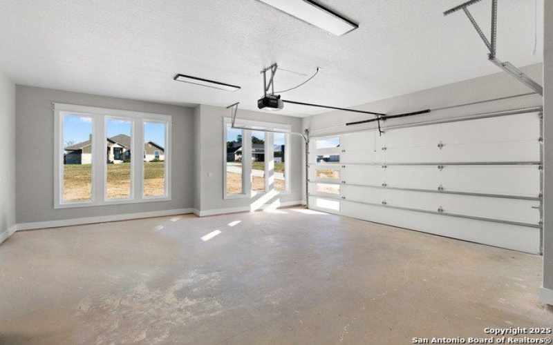 116 Western Way, Adkins, TX 78101, 4 Bedrooms Bedrooms, ,3 BathroomsBathrooms,Residential,For Sale,116 Western Way,0,1922901