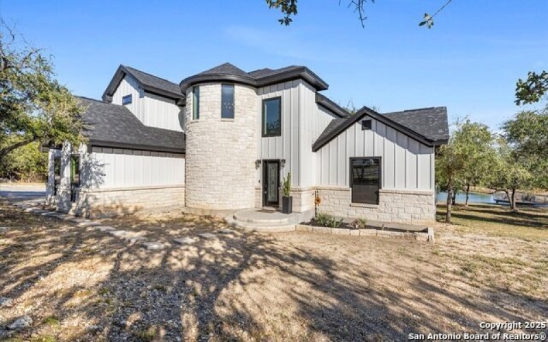 411 Cielo Vista, Canyon Lake, TX 78133, 4 Bedrooms Bedrooms, ,2 BathroomsBathrooms,Residential,For Sale,411 Cielo Vista,0,1922959