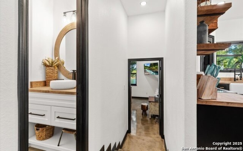 411 Cielo Vista, Canyon Lake, TX 78133, 4 Bedrooms Bedrooms, ,2 BathroomsBathrooms,Residential,For Sale,411 Cielo Vista,0,1922959