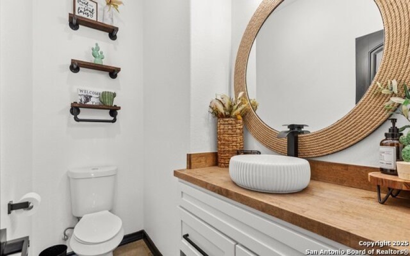 411 Cielo Vista, Canyon Lake, TX 78133, 4 Bedrooms Bedrooms, ,2 BathroomsBathrooms,Residential,For Sale,411 Cielo Vista,0,1922959