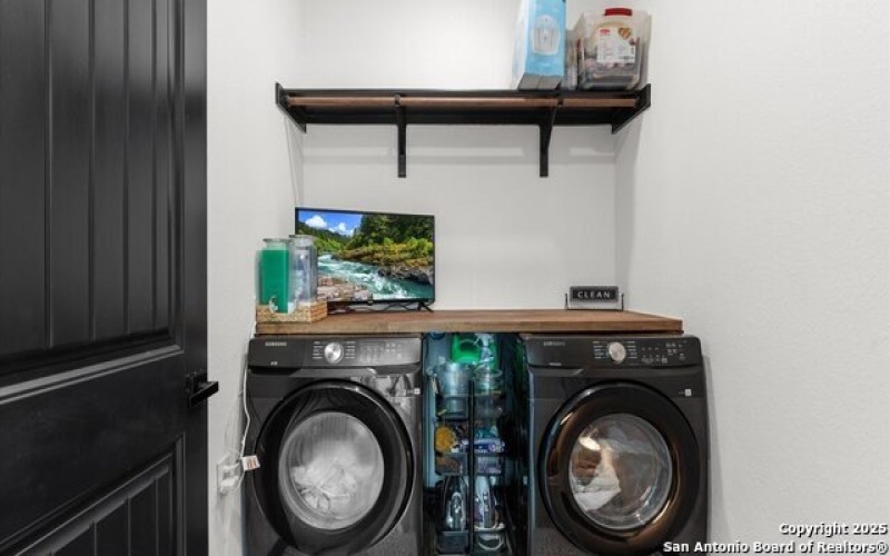 411 Cielo Vista, Canyon Lake, TX 78133, 4 Bedrooms Bedrooms, ,2 BathroomsBathrooms,Residential,For Sale,411 Cielo Vista,0,1922959