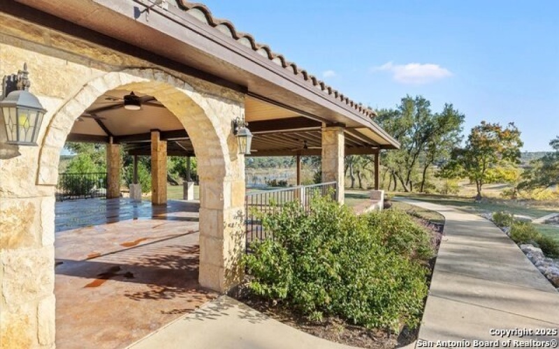 411 Cielo Vista, Canyon Lake, TX 78133, 4 Bedrooms Bedrooms, ,2 BathroomsBathrooms,Residential,For Sale,411 Cielo Vista,0,1922959
