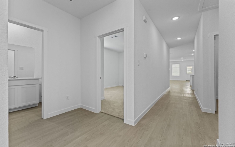 1221 Twisted Creek, New Braunfels, TX 78130, 3 Habitaciones Habitaciones , ,2 BañosBaños,Residential,En Venta,1221 Twisted Creek,0,1923018