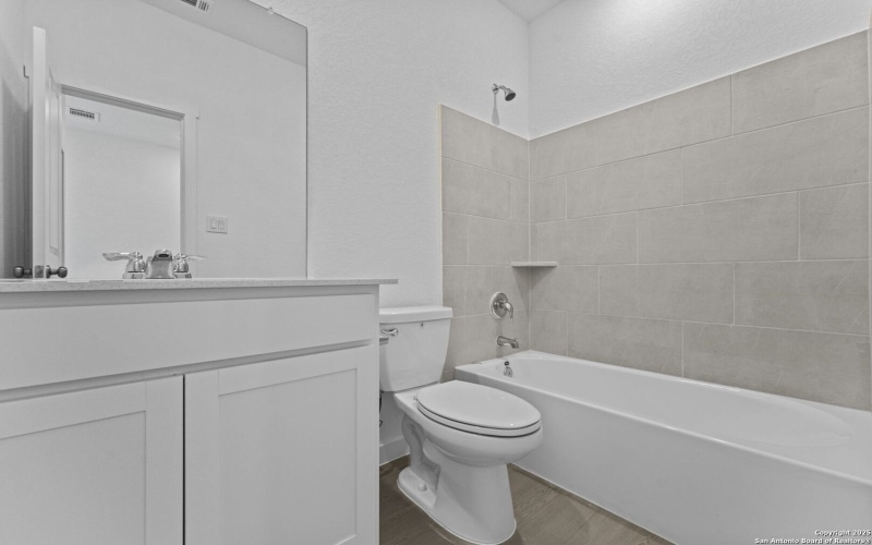 1221 Twisted Creek, New Braunfels, TX 78130, 3 Habitaciones Habitaciones , ,2 BañosBaños,Residential,En Venta,1221 Twisted Creek,0,1923018