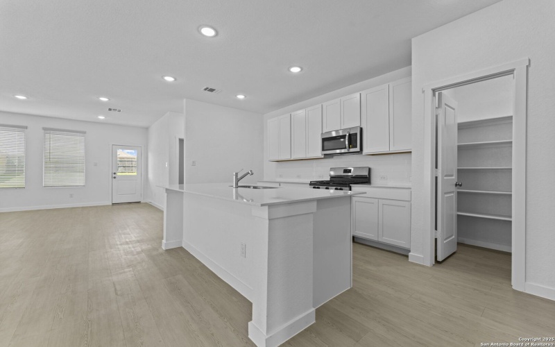 1221 Twisted Creek, New Braunfels, TX 78130, 3 Habitaciones Habitaciones , ,2 BañosBaños,Residential,En Venta,1221 Twisted Creek,0,1923018