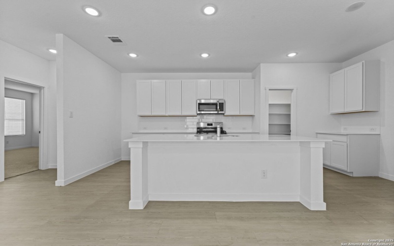 1221 Twisted Creek, New Braunfels, TX 78130, 3 Habitaciones Habitaciones , ,2 BañosBaños,Residential,En Venta,1221 Twisted Creek,0,1923018