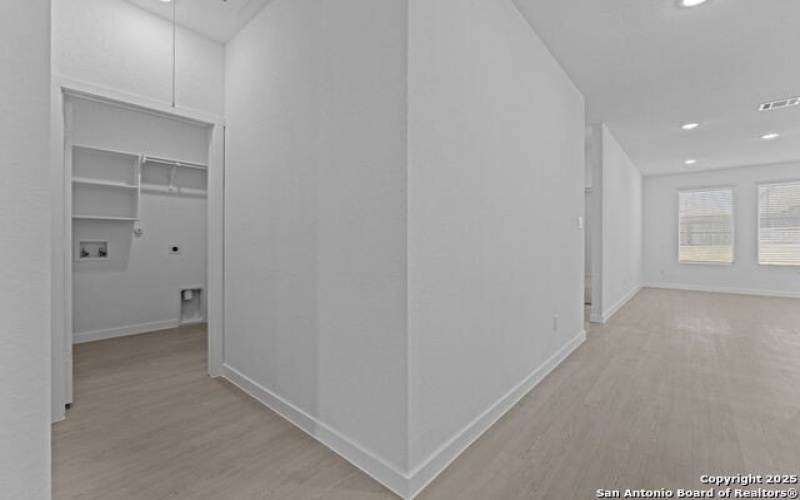 1233 Twisted Creek, San Antonio, TX 78223, 4 Habitaciones Habitaciones , ,3 BañosBaños,Residential,En Venta,1233 Twisted Creek,0,1923056