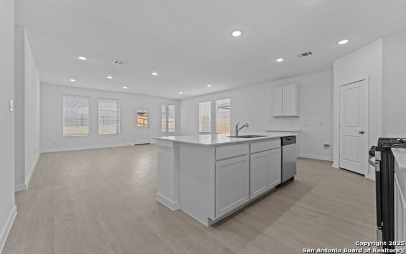 1233 Twisted Creek, San Antonio, TX 78223, 4 Habitaciones Habitaciones , ,3 BañosBaños,Residential,En Venta,1233 Twisted Creek,0,1923056