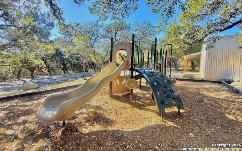 11215 Indian Caves, Helotes, TX 78023, 4 Habitaciones Habitaciones , ,3 BañosBaños,Residential,En Venta,11215 Indian Caves,0,1923107