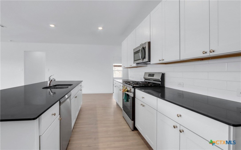 8904 James Bowie, Seguin, TX 78155, 3 Habitaciones Habitaciones , ,2 BañosBaños,Residential,En Venta,8904 James Bowie,0,597899